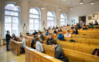 Matfyz hostil krajské kolo Matematické olympiády