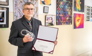 Cena za reprezentaci a propagaci pro prof. Valentu