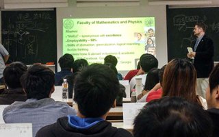 Matfyz na veletrhu v Taipei