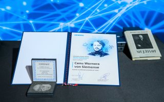 Siemens Awarded Matfyz Graduates