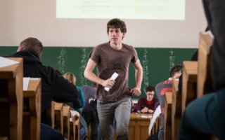 Blíží se Matematický Náboj 2016