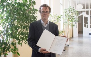 Martin Vácha hostujícím profesorem