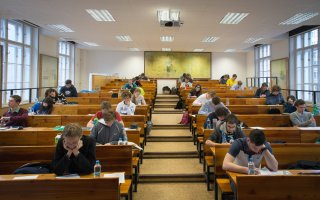 Matematická olympiáda znovu na Matfyzu