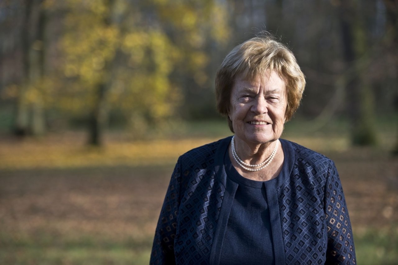 Ева Карлова