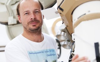 Česká astronomická společnost ocenila doc. Michala Švandu