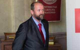 Poděkování zaměstnancům a studentům MFF UK